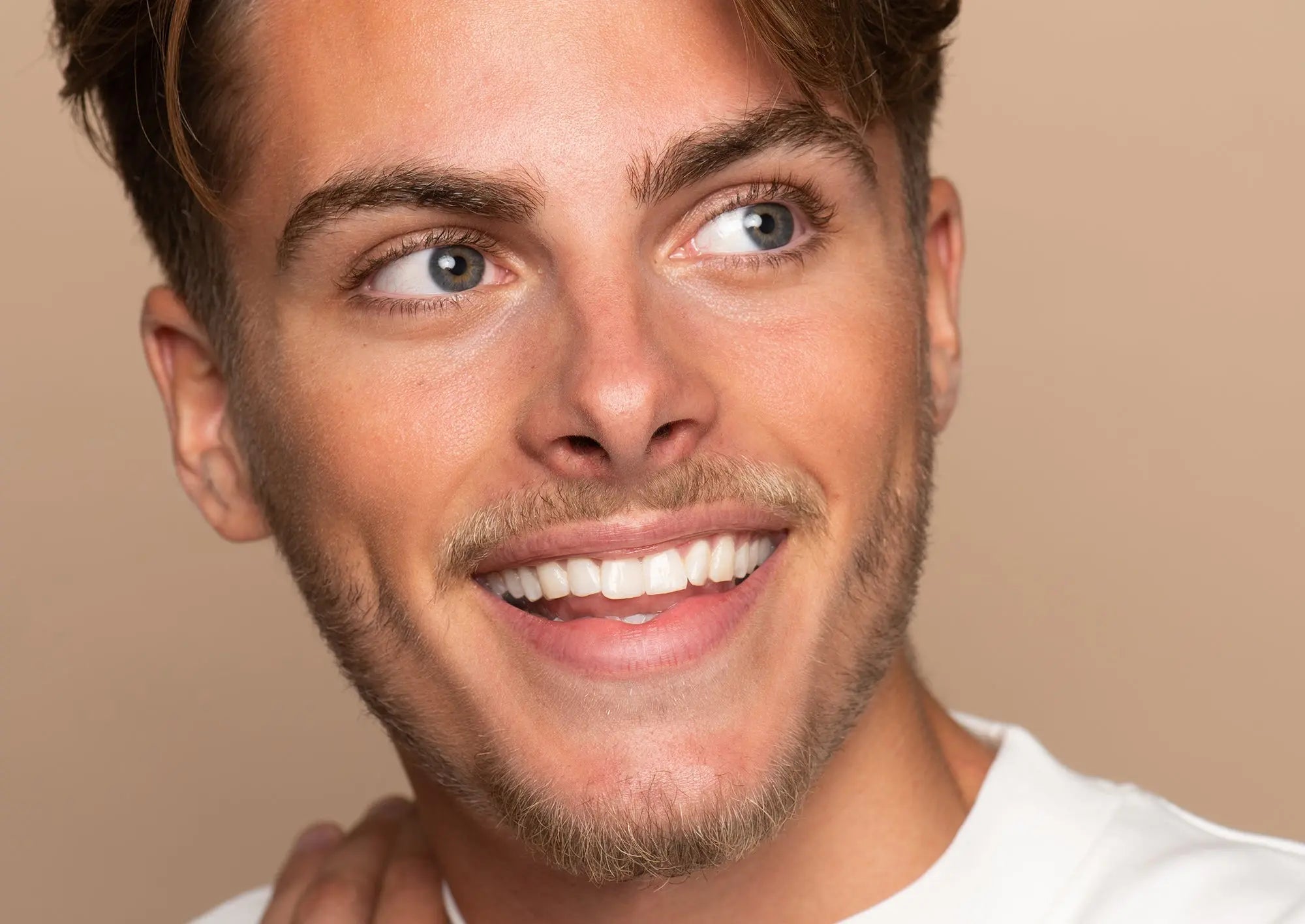 Teeth Whitening - PE Cosmetics