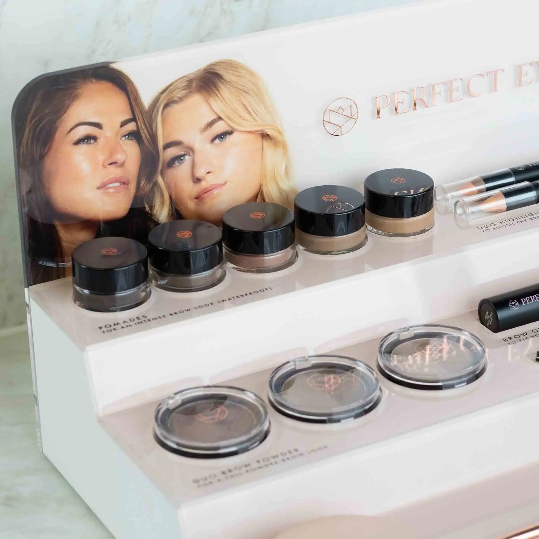 Brow Display incl. Kit - PE Cosmetics