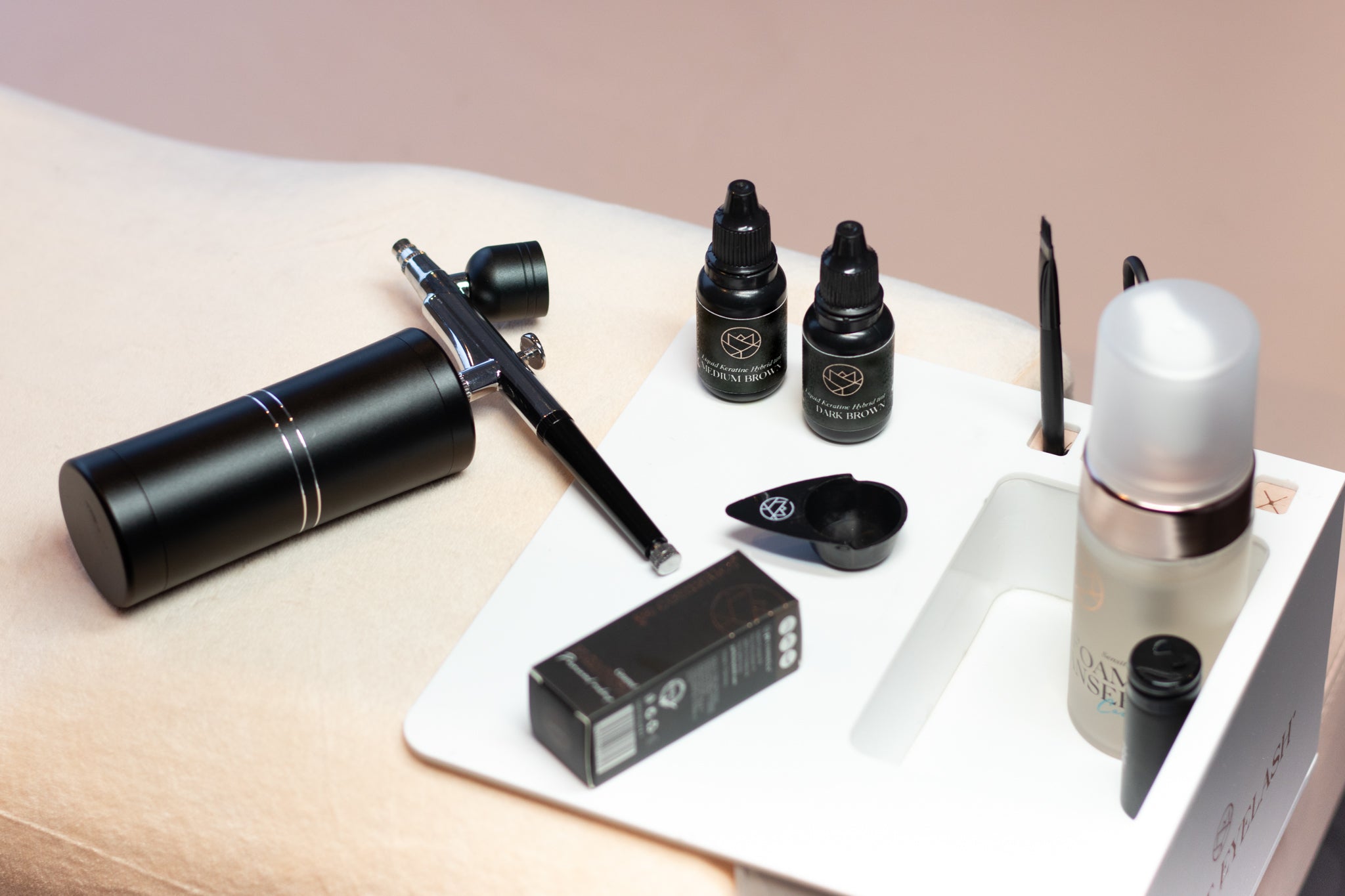 2024 Start Met Een Megatrend De Airbrush Hybrid Brows PE Cosmetics   Airbrush Brow Blog 