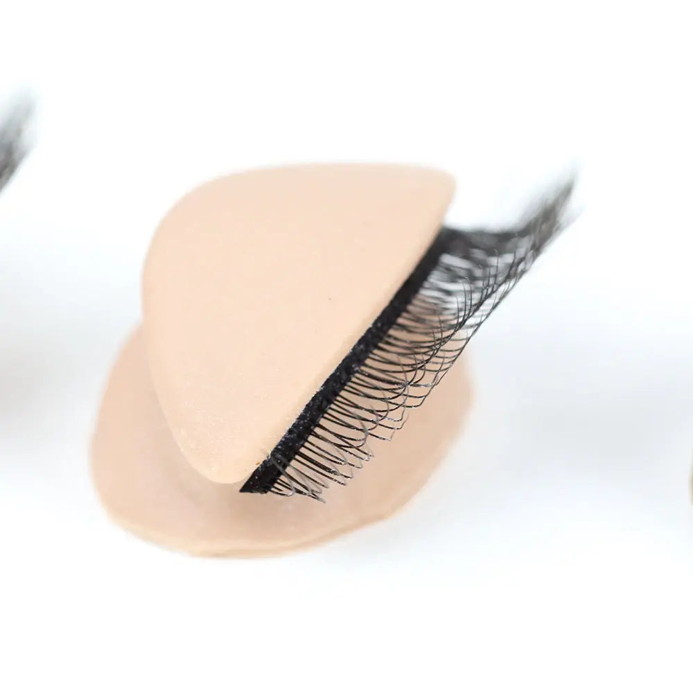 Removable eyelids - PE Cosmetics
