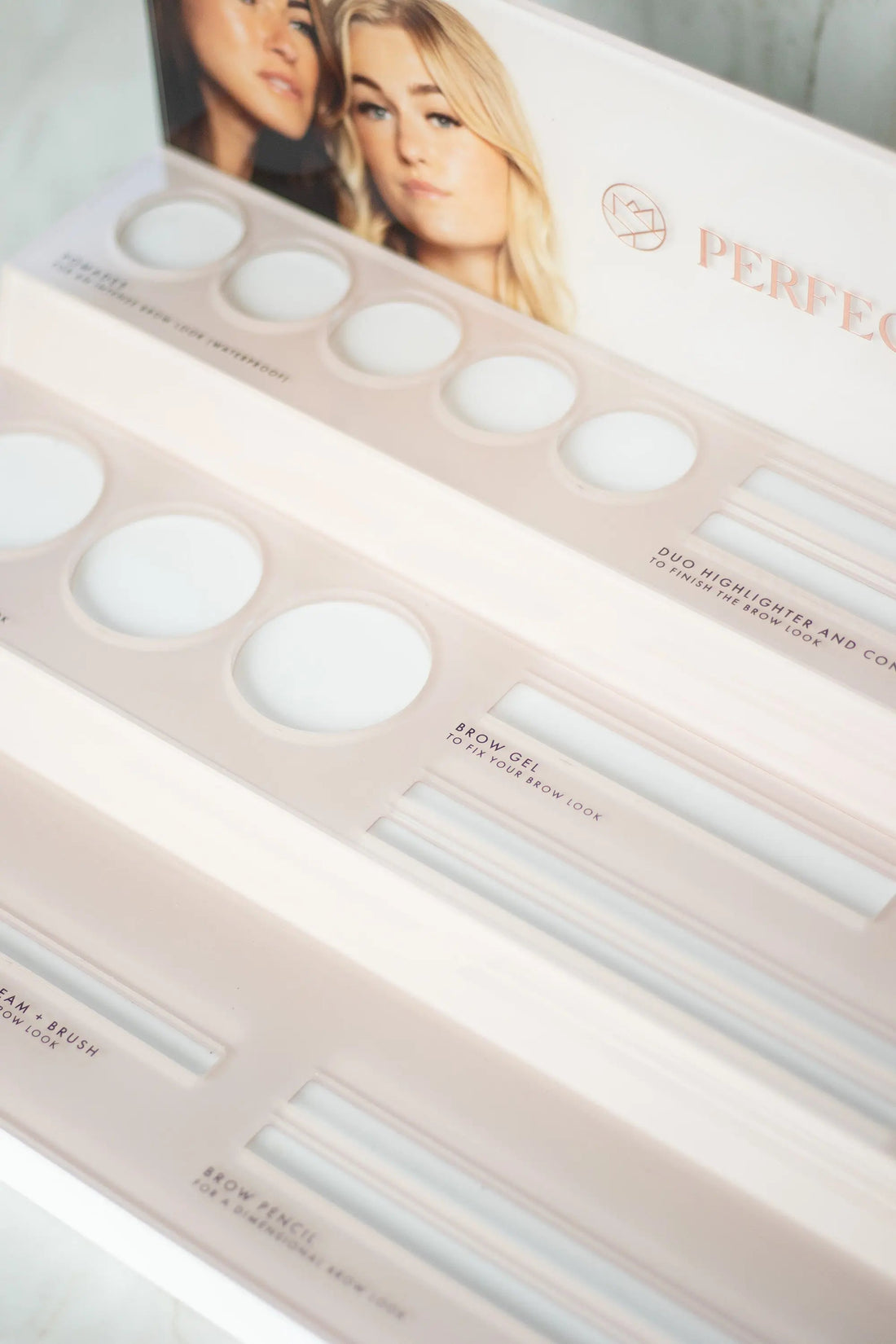 Brow display excl. Kit - PE Cosmetics