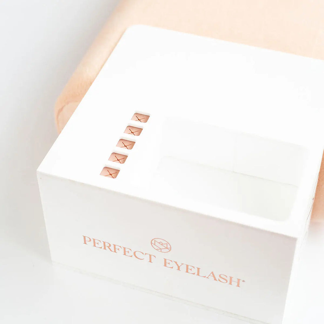Lash Pillow Display - PE Cosmetics